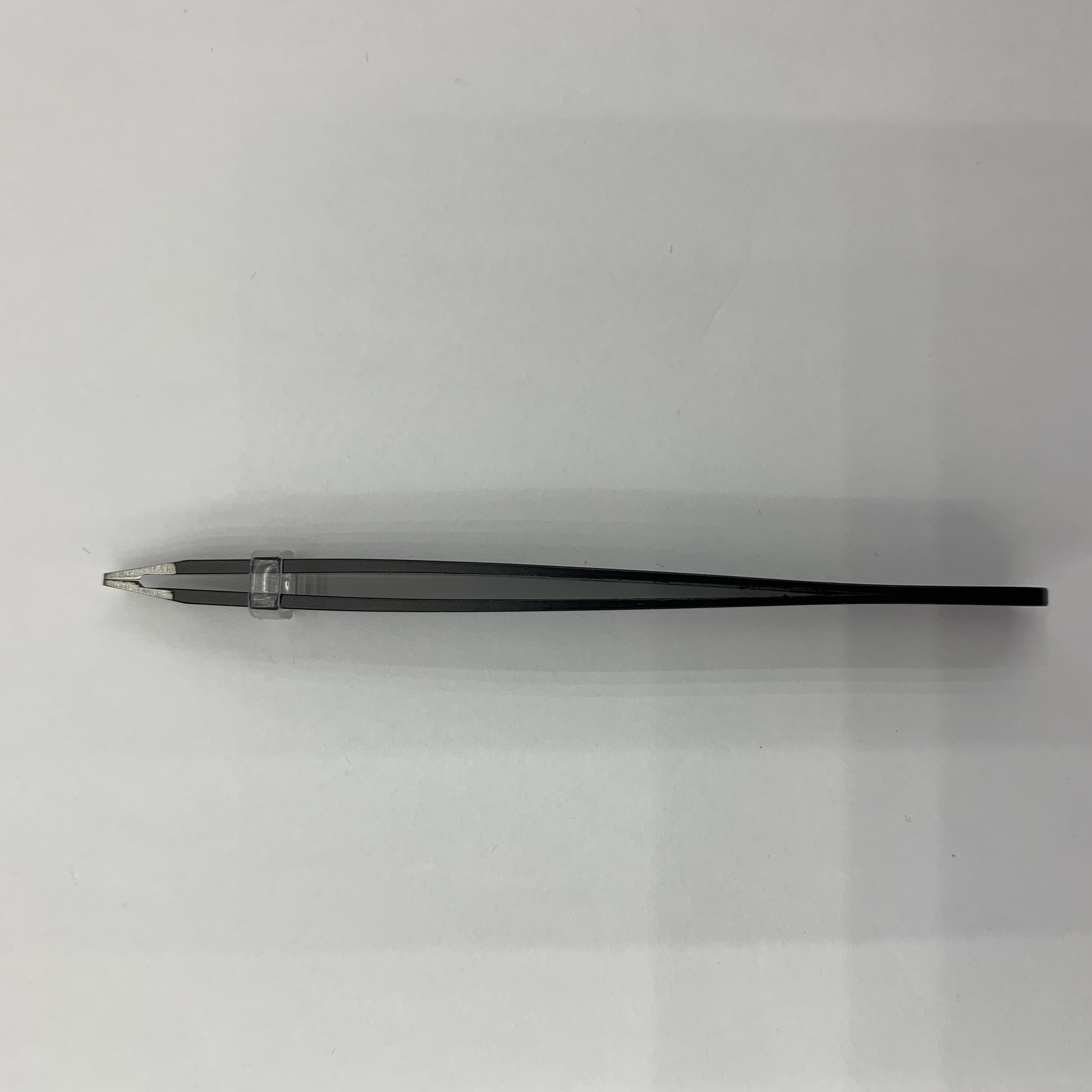 G18A stainless steel tweezers, curved, fine-pointed, anti-static small tweezers, bird's nest, hair-picking and acne clips details Picture