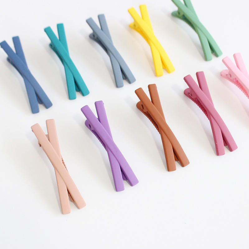 Frosted Color Fringe Cross Bobby Pin Simple Bobby Pin Classic Bobby Pin details Picture