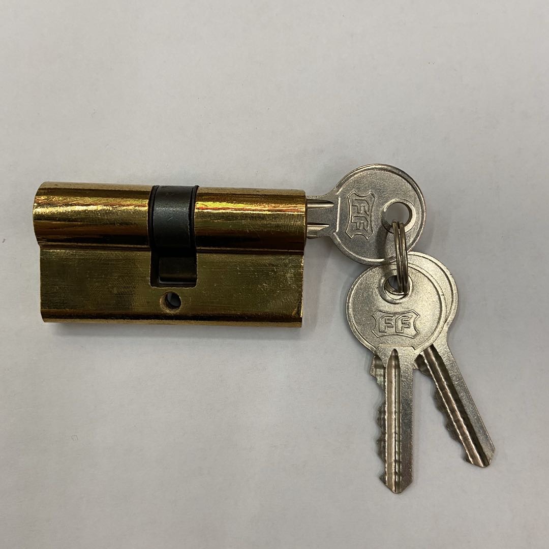 铁制锁芯镀金带三把钥匙锁具配件五金配件外贸出口