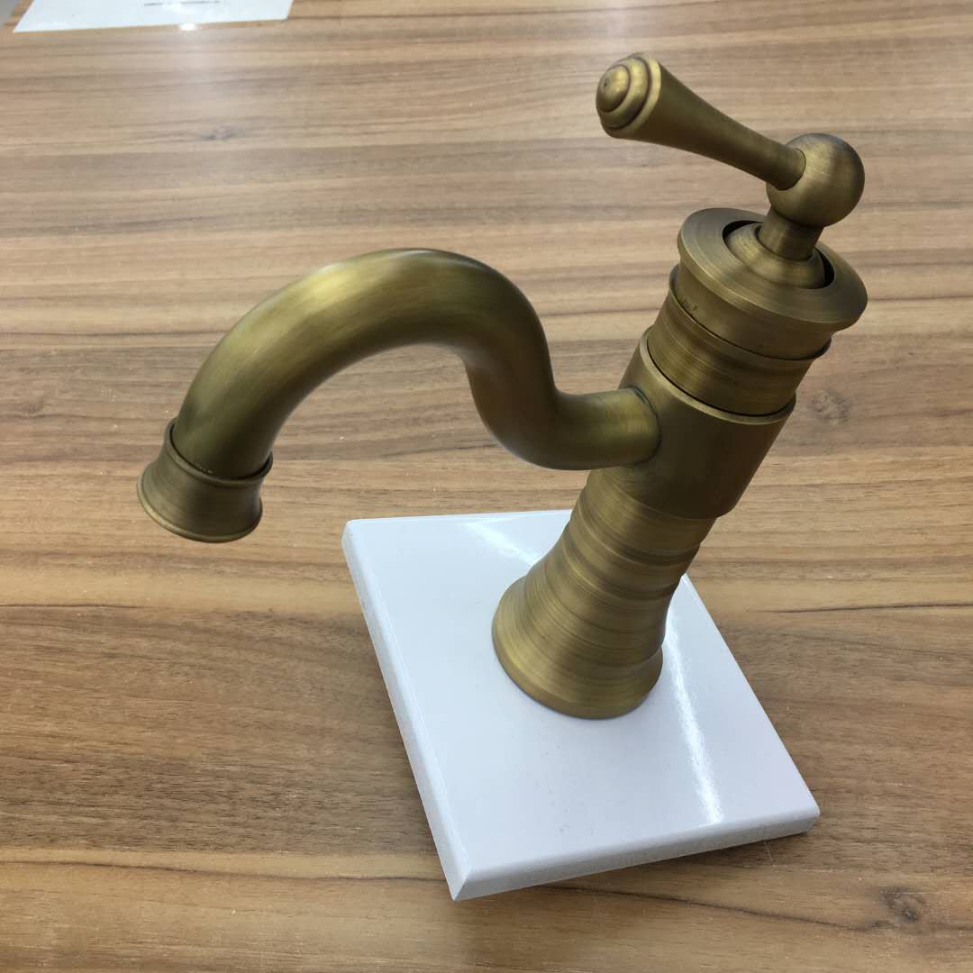 厨房水龙头黄铜洗菜盆洗碗池可旋转水槽冷热龙头家用细节图