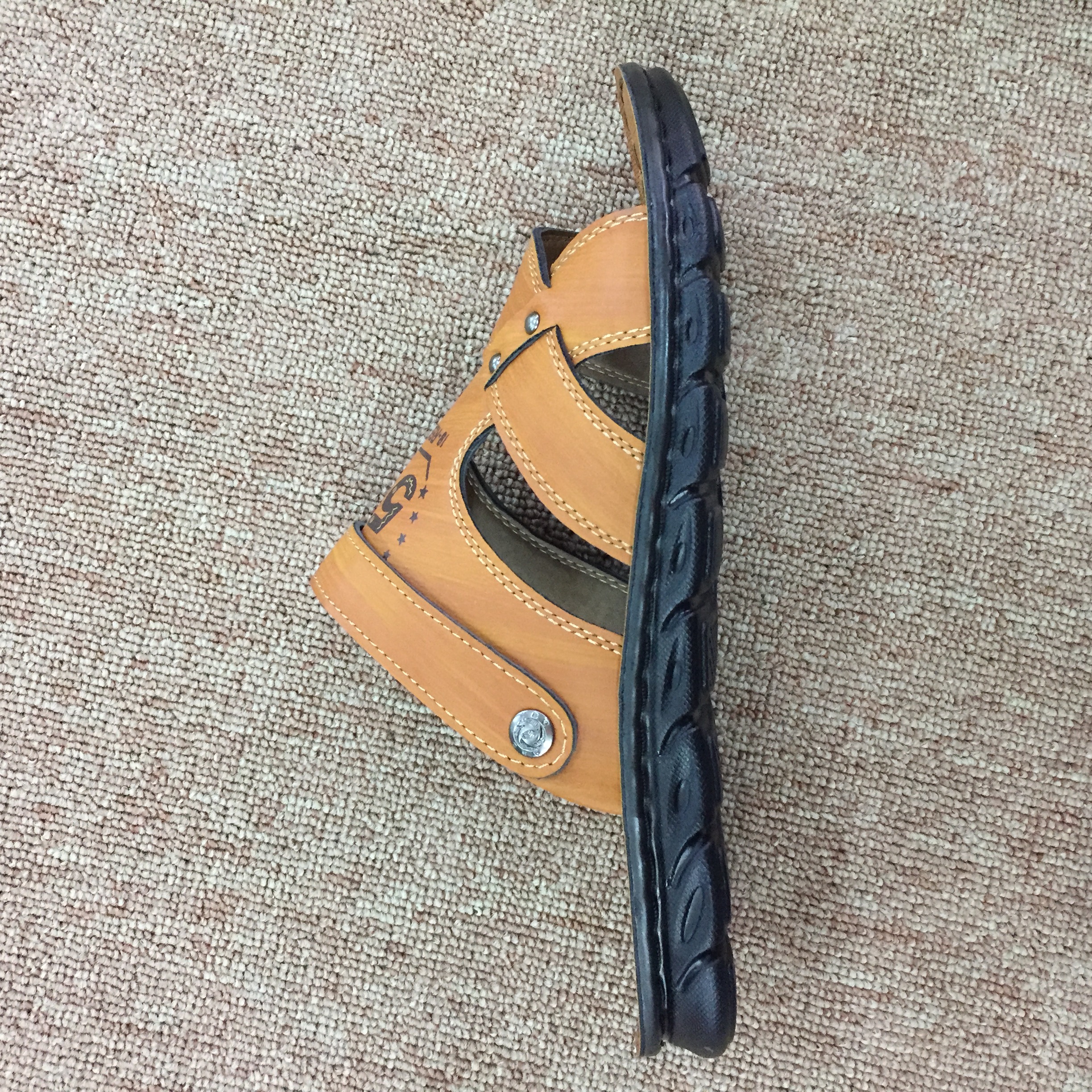 Leather Sandals Comfortable Shoes Casual Shoes Wear 2020 New Leather Explosive Single Shoes Casual Shoes details Picture
