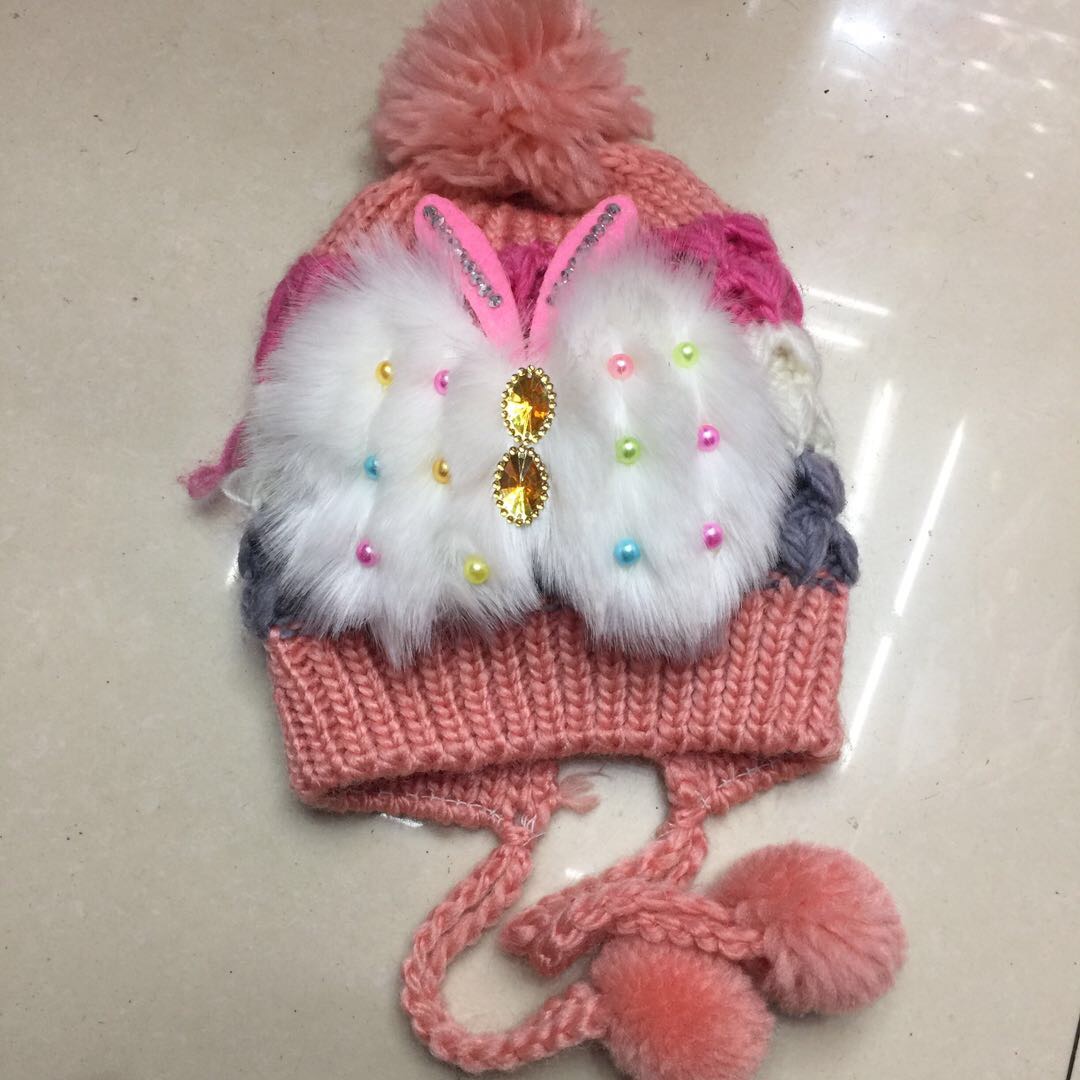 儿童可爱卡通毛绒帽蝴蝶条纹毛球