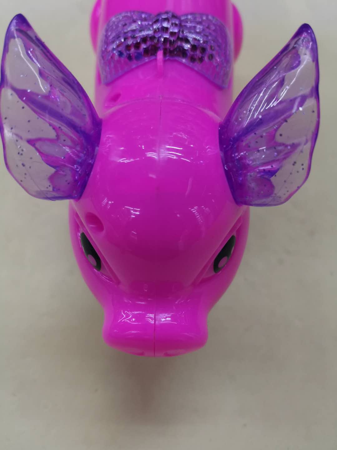 抖音同款网红牵线电动发光炫酷溜溜猪宝宝玩具爬行会跑的儿童走路玩具细节图