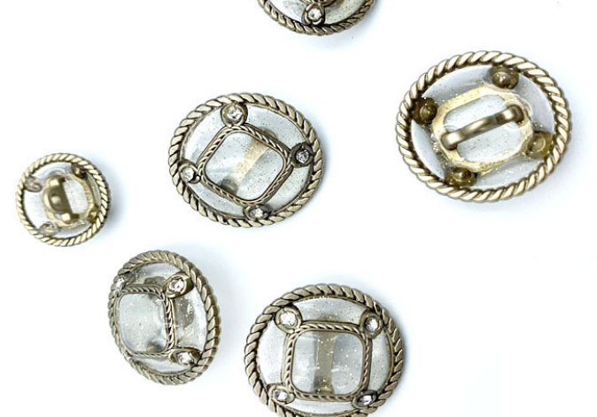 Small fragrance transparent dot oil button metal dot drill high toe button email high toe hand stitch button thumbnail
