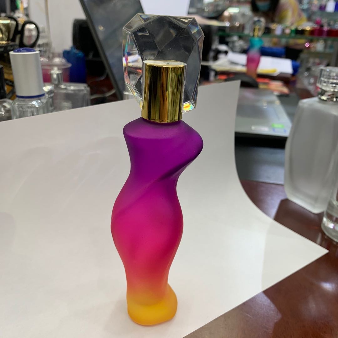 Special multi - gradient color perfume bottle perfume bottle