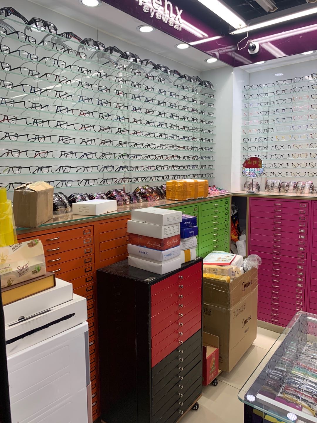 Yiwu Oupeng Optical Store describe pic - 1