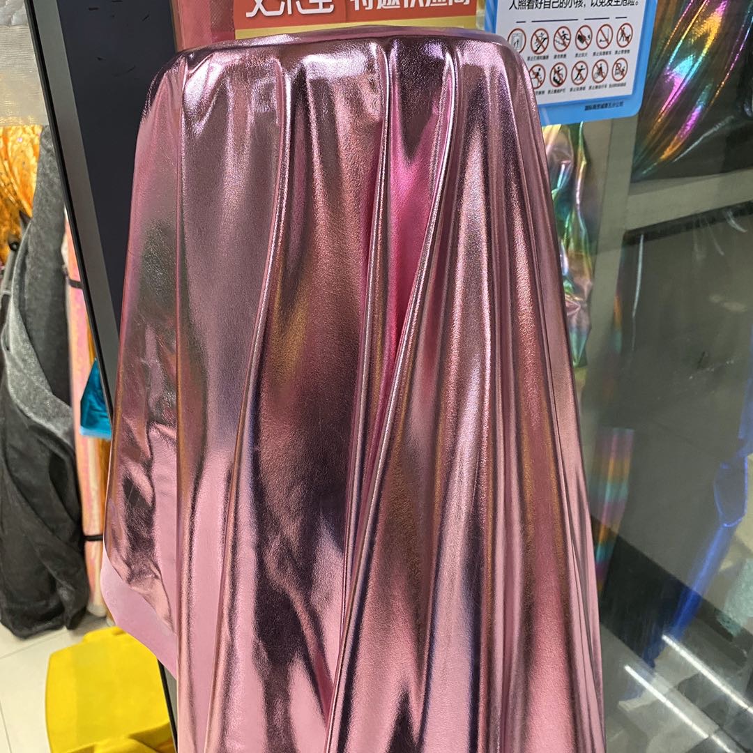 Direct sales, wholesale and retail of pink spandex gold-embossed fabric from the manufacturer. For orders in stock, please consult details Picture