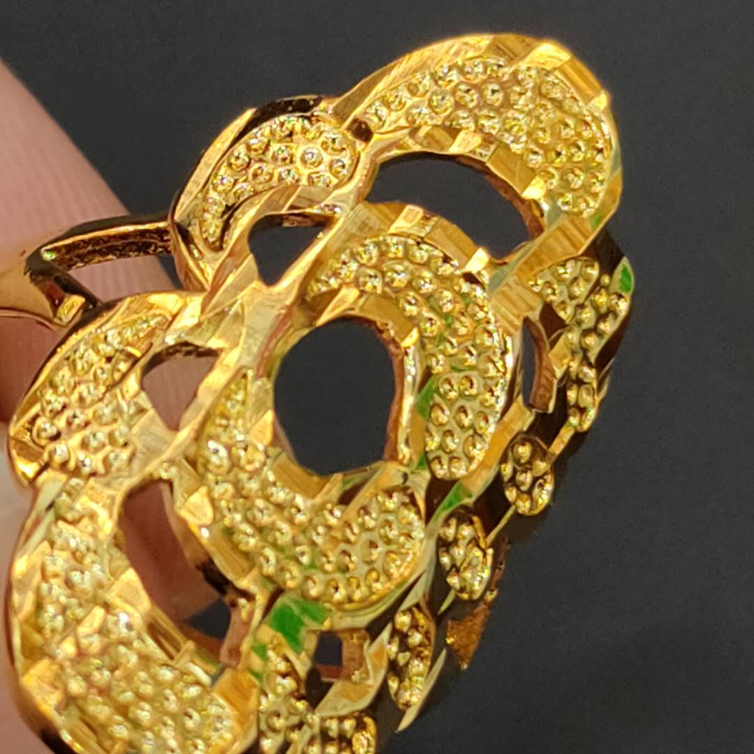 Classic imitation gold men's and women's high-quality new engraved decorative pattern accessory rings Specification image
