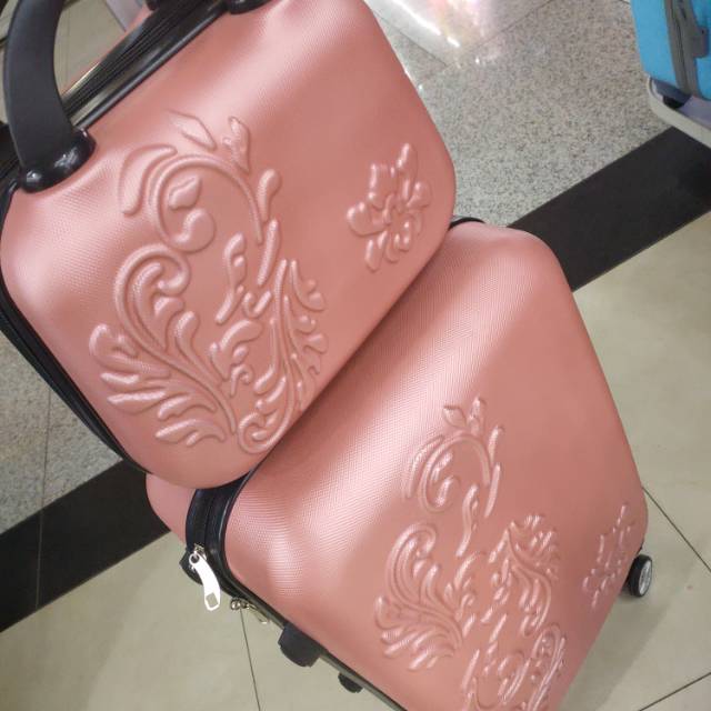 高档拉杆箱 8028款 带化妆箱 订做细节图