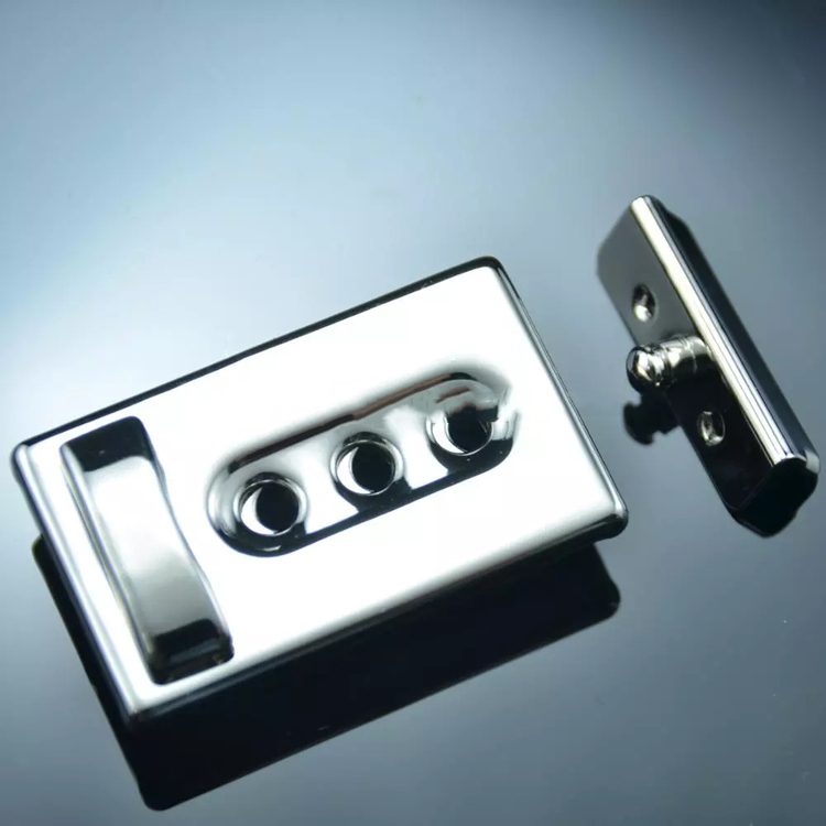 锁扣插锁流行金属皮具五金配件包包五金配件包小锁扣产品图