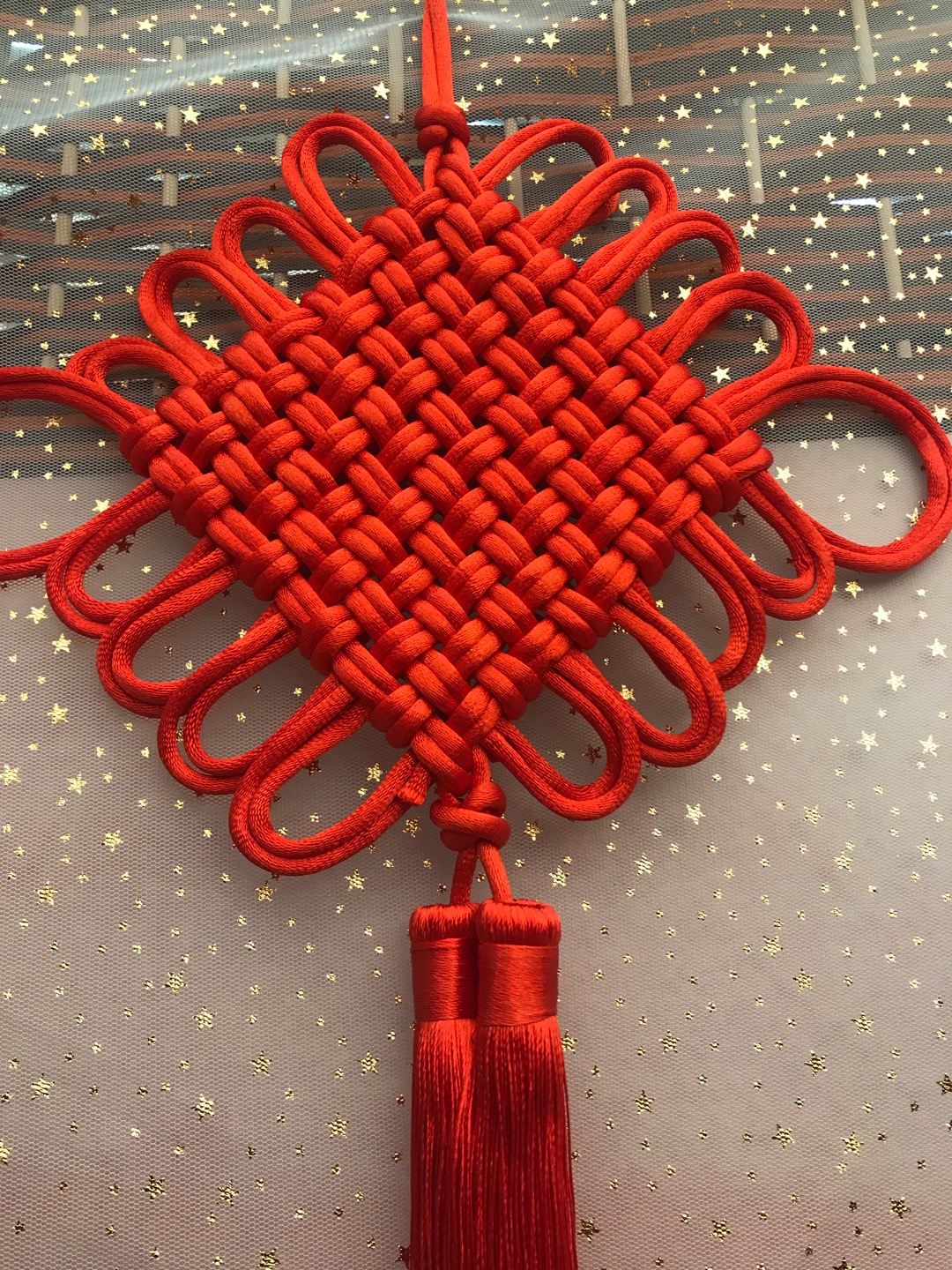 Double-line 24-knot gold powder Zhongfu Chinese knot festive wedding pendant Specification image