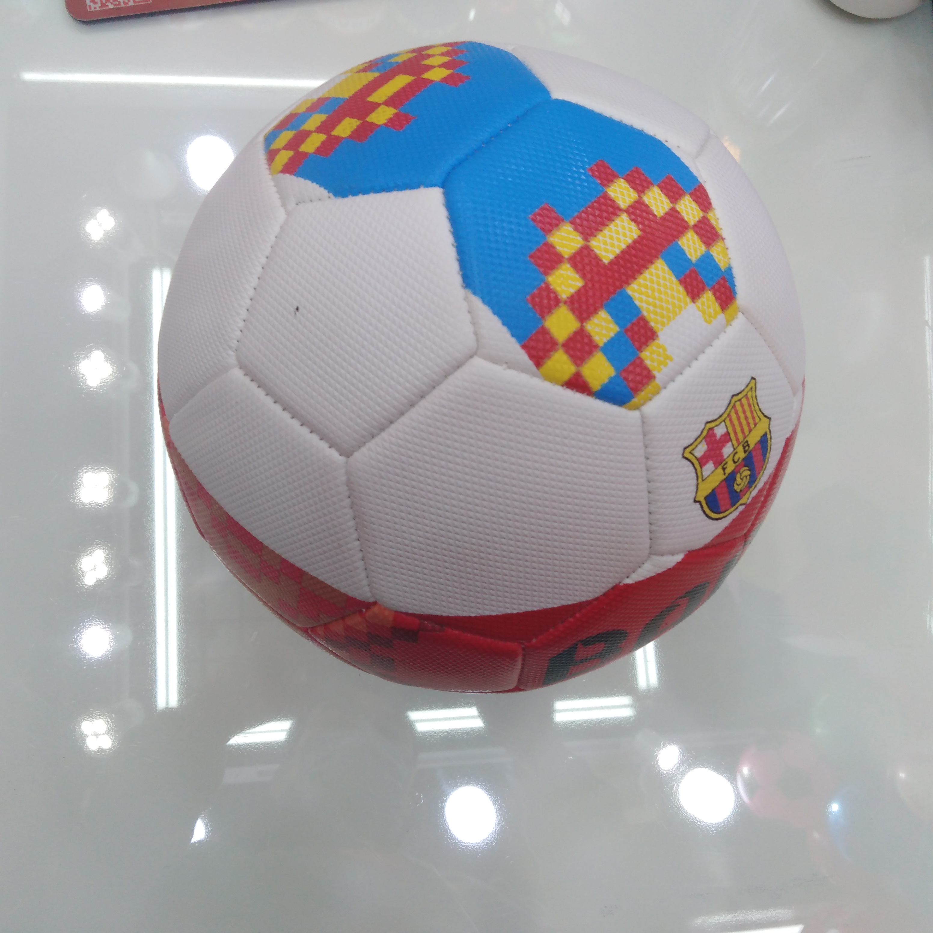 足球/2号足球/万国旗/橡胶球/人造草产品图