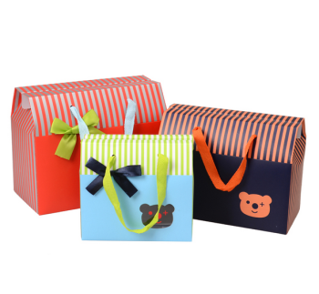 卡通小熊礼物盒折叠包装盒卡通蝴蝶结礼品袋手提礼盒