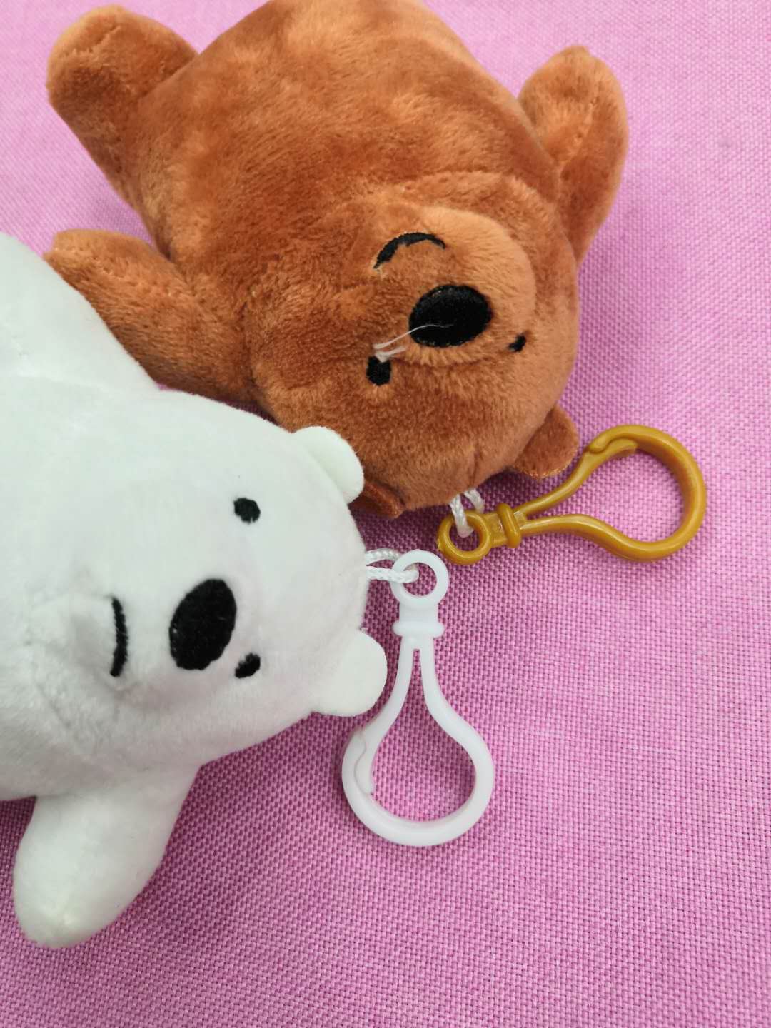 Wholesale of 11 cm three bear keychains, pendants, plush toys and plush toys from the manufacturer details Picture