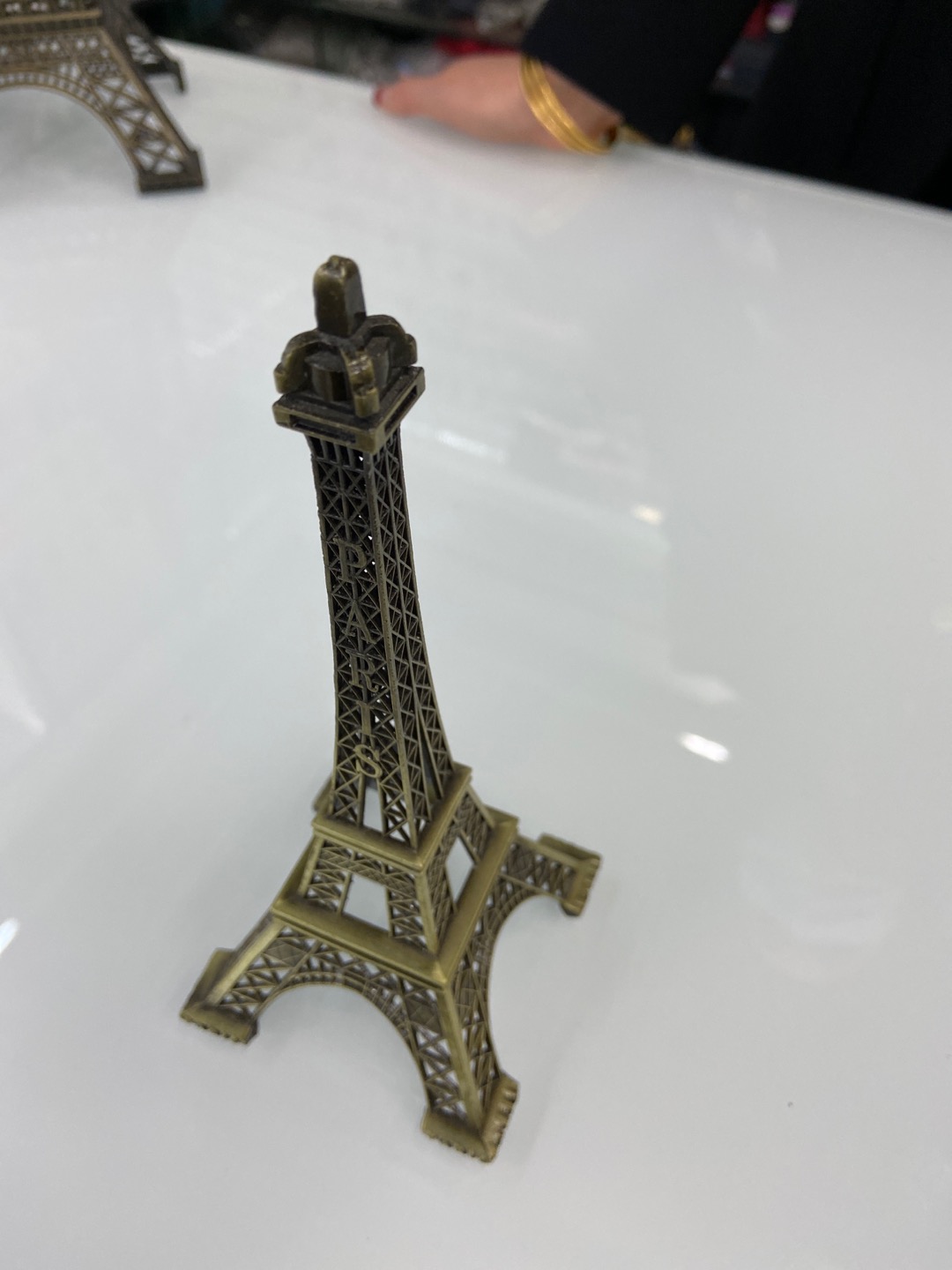 18锌合金铁塔家装摆件饰品装饰创意摆件