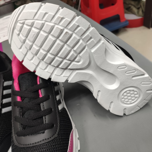 Women's Children's Shoes Flat 100 Mesh Surface Breathable Travel Shoes Students Leisure Running Shoes Specification drawing