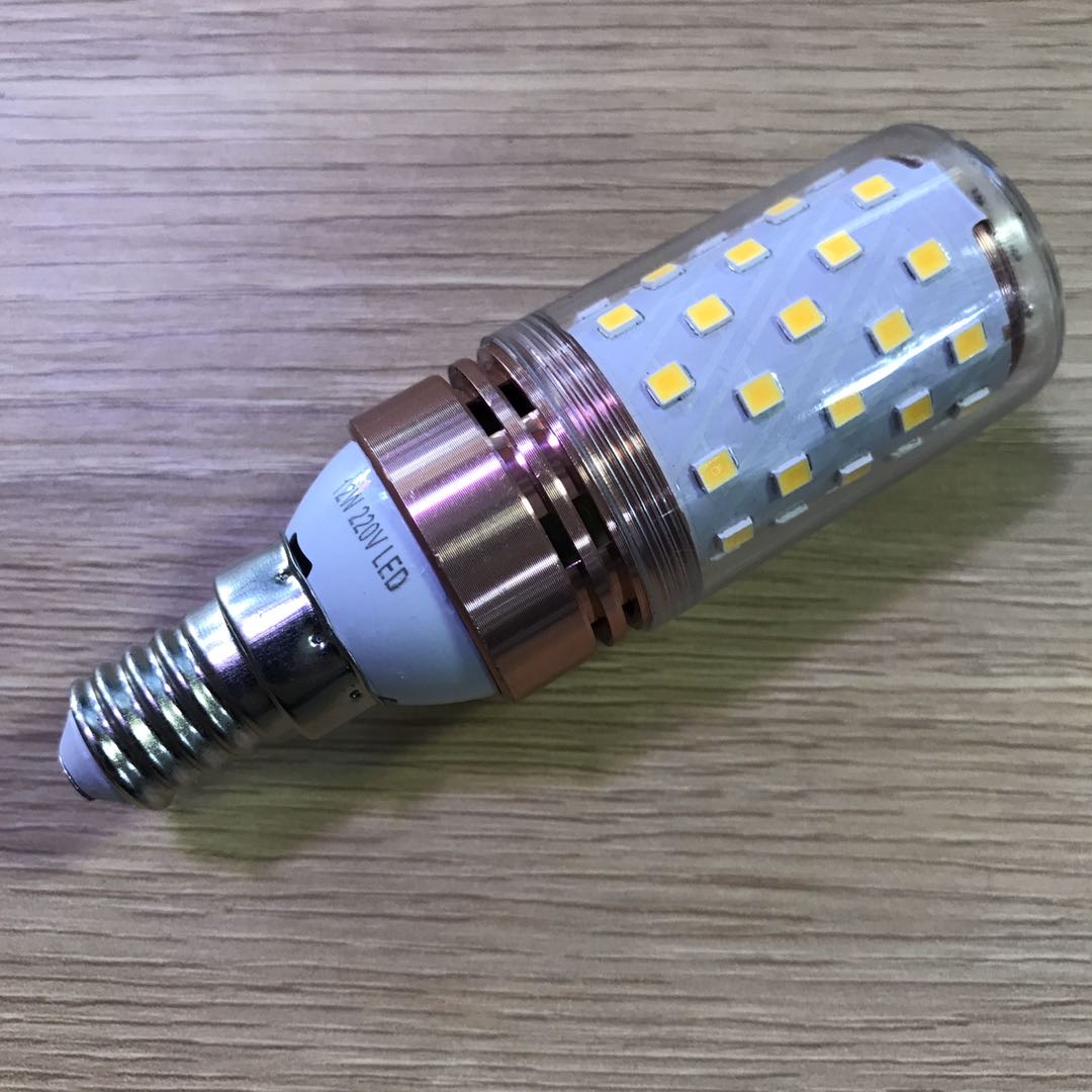 厂家直销超亮led蜡烛白光玉米球泡灯