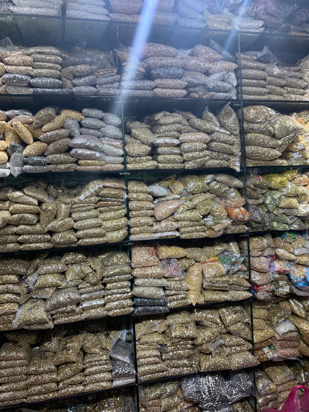 Hongguang Clothing Accessories Store