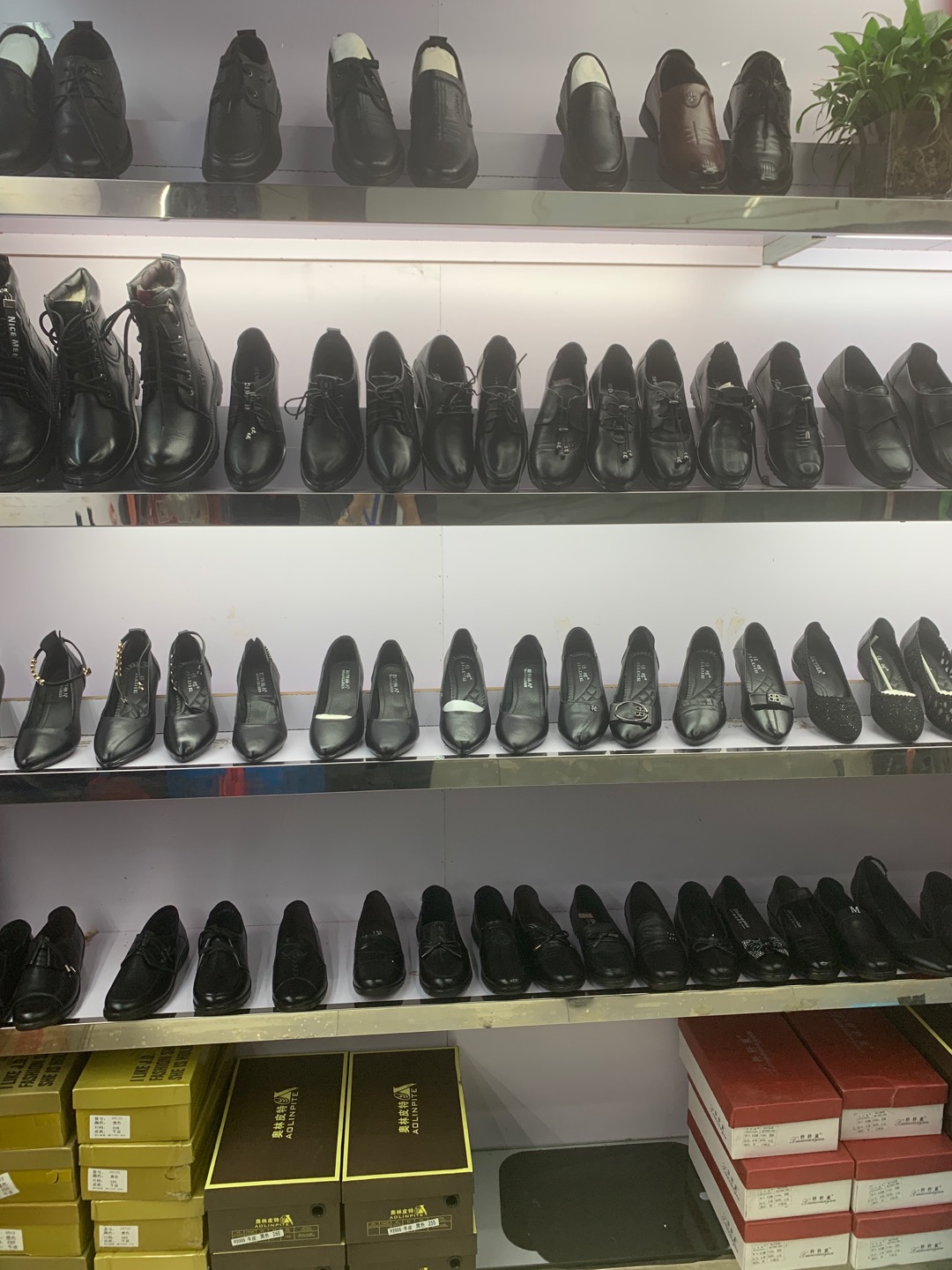 Hengdeli Footwear describe pic - 2