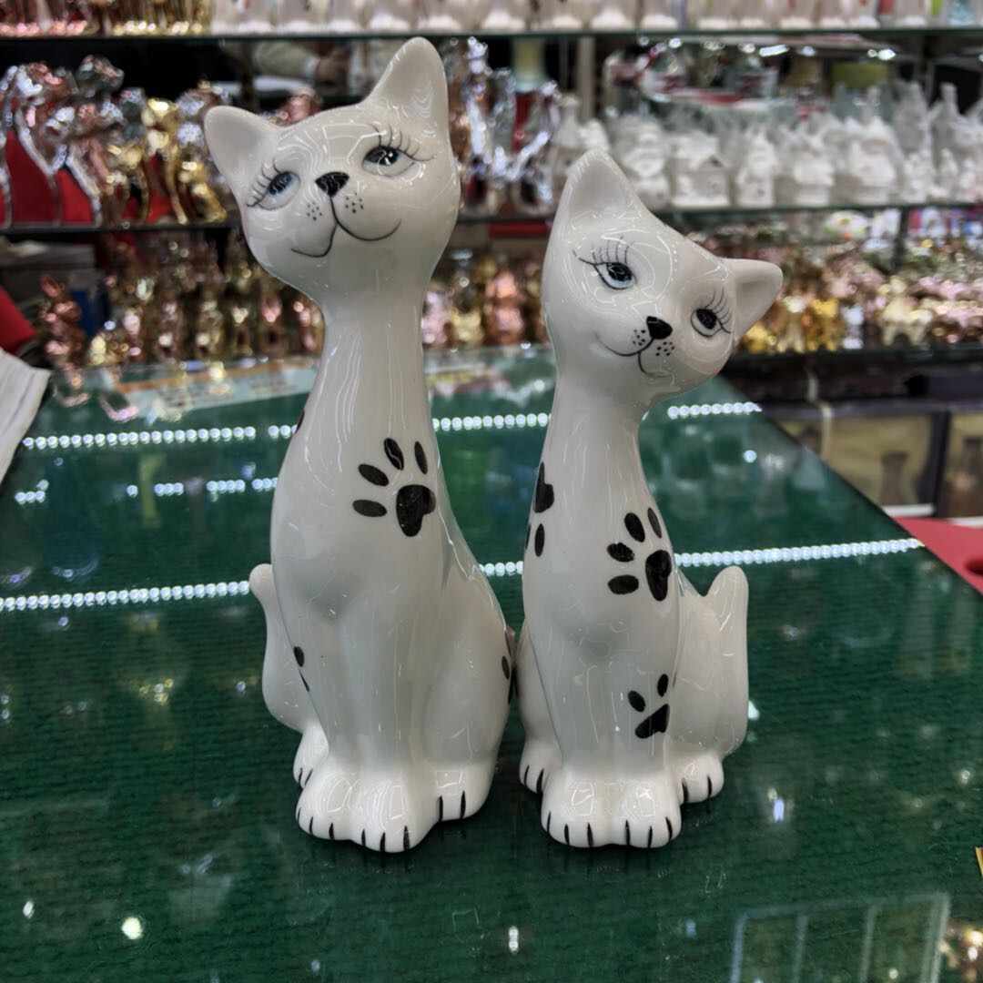 创意情侣狗摆件简约陶瓷工艺品现代家居摆设房间装饰品时尚小礼物