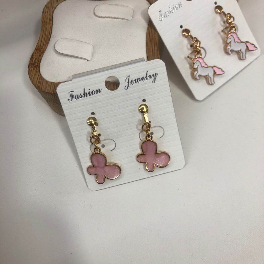 Cute and simple butterfly flower earrings and earrings from Dongdaemun, South Korea. Pink and girlish, versatile earrings Specification image