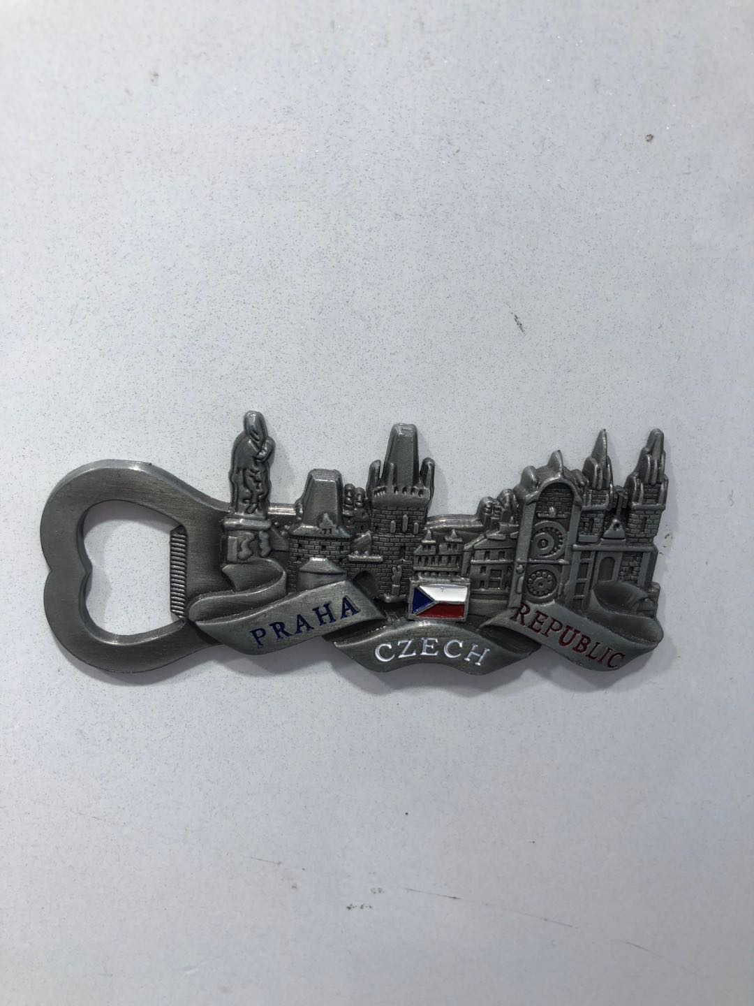 Yiwu manufacturer's bottle opener, shaped glue, refrigerator stickers, magnetic stickers, glass panel, refrigerator decorative magnetic stickers