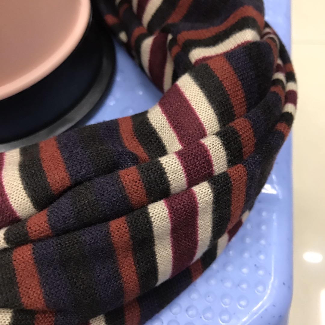 Manufacturers Direct Sales Autumn And Winter Europe And The United States Fashion Trend New Velvet Stripes For Men And Women Necklaces details Picture
