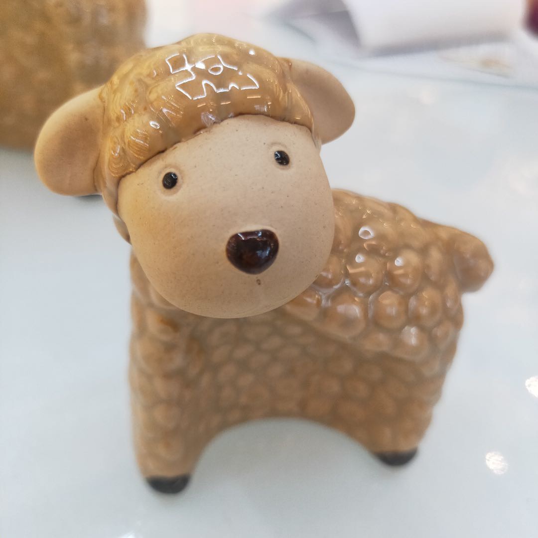 软陶工艺品三只可爱小绵羊摆件装饰品家居客厅软陶配件凤冠冰箱贴细节图