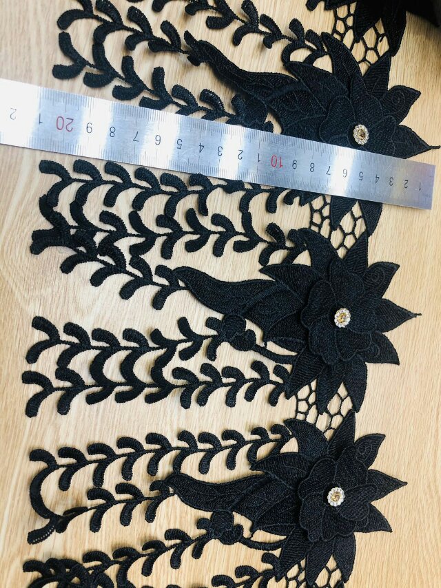 新品发布刺绣领花刺绣花边水溶花边面料服装辅料花边细节图