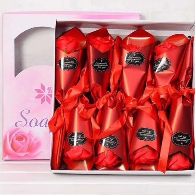 短款大红色玫瑰花香皂花礼物送朋友产品图
