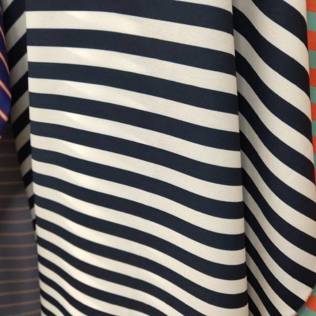 Mainstream Cloth Industry Printed Fabric Raw Materials Printed Woven Cloth Striped Pattern Jewelry Headwear Fabric details Picture