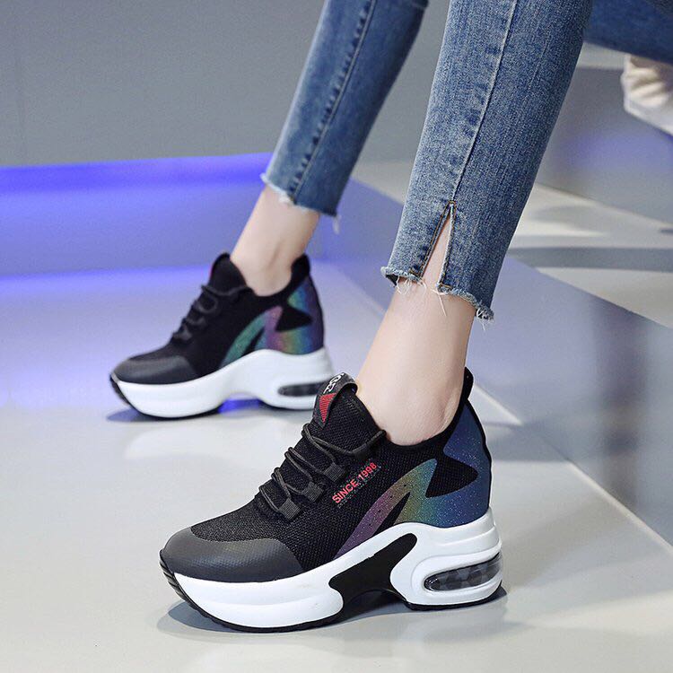 Y508英荣2020新款广州女士增高休闲飞织透气运动鞋产品图