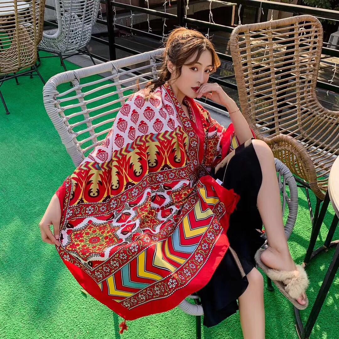 Spring And Autumn Ladies Travel Photo Printing Polyester Square Scarf National Style