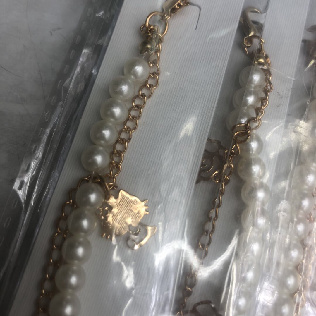 厂家直销铁片镀金仿珍珠镶水钻手链饰品产品图