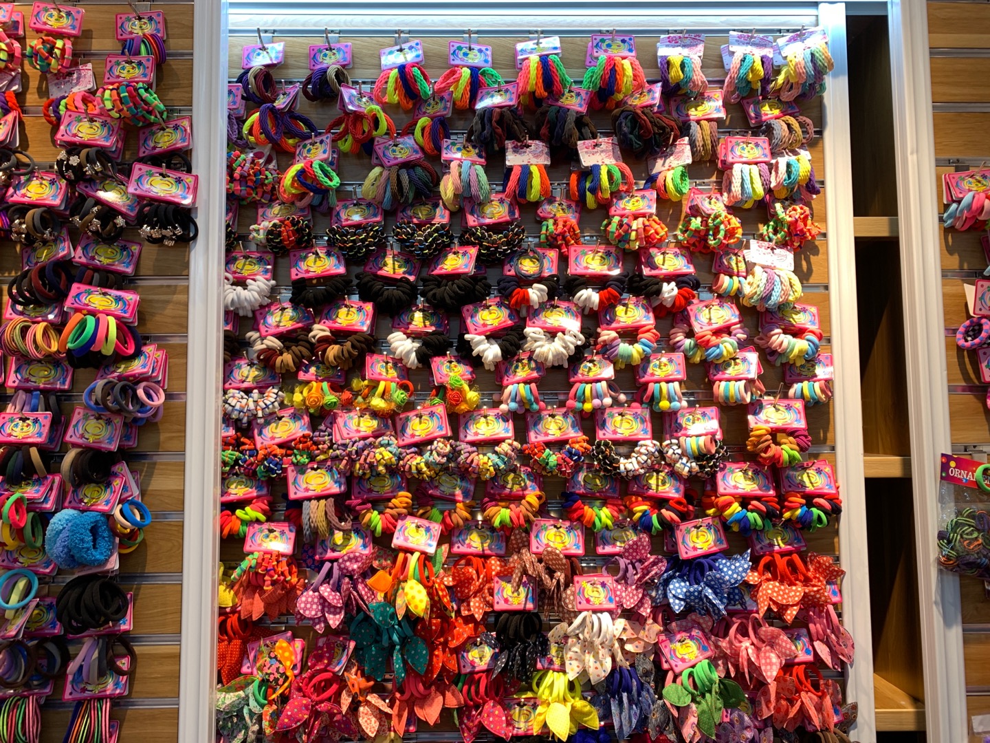 Cui Jie Accessories describe pic - 1