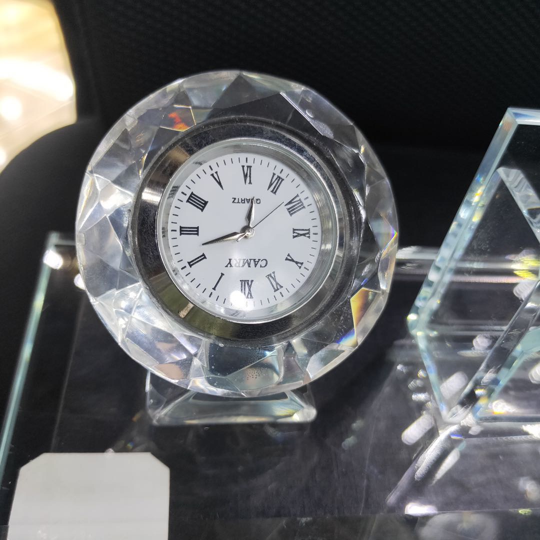 Factory direct sales of three-piece diamond watch sets details Picture