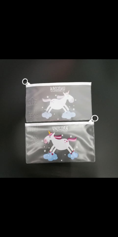 The manufacturer customizes PVC plastic packaging bags, zipper bags, cosmetic bags and stationery packaging bags Specification image