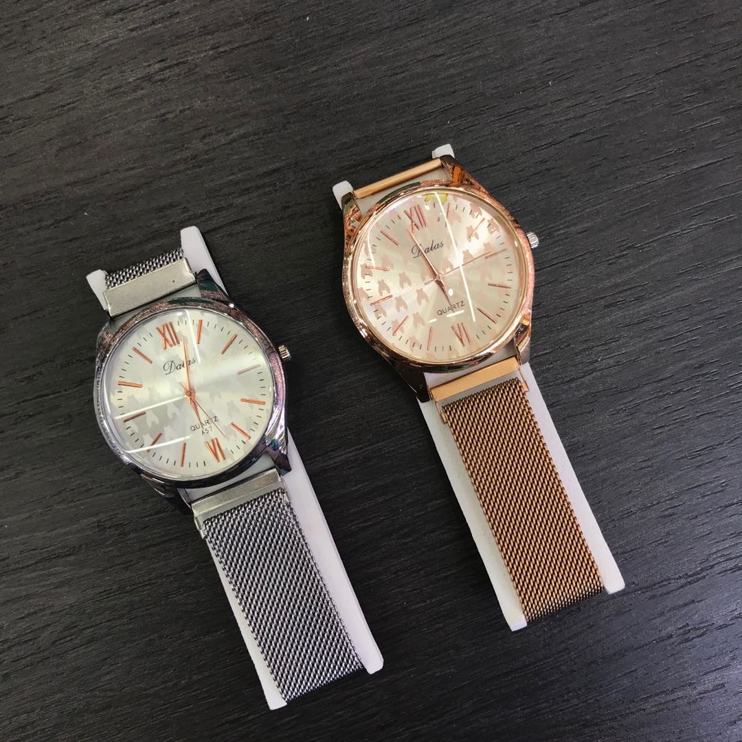 Starry Sky Watch, women's Instagram Unicorn, Douyin same style popular women's watch, waterproof women's watch, fashionable and trendy wristwatch, panda design couple watch