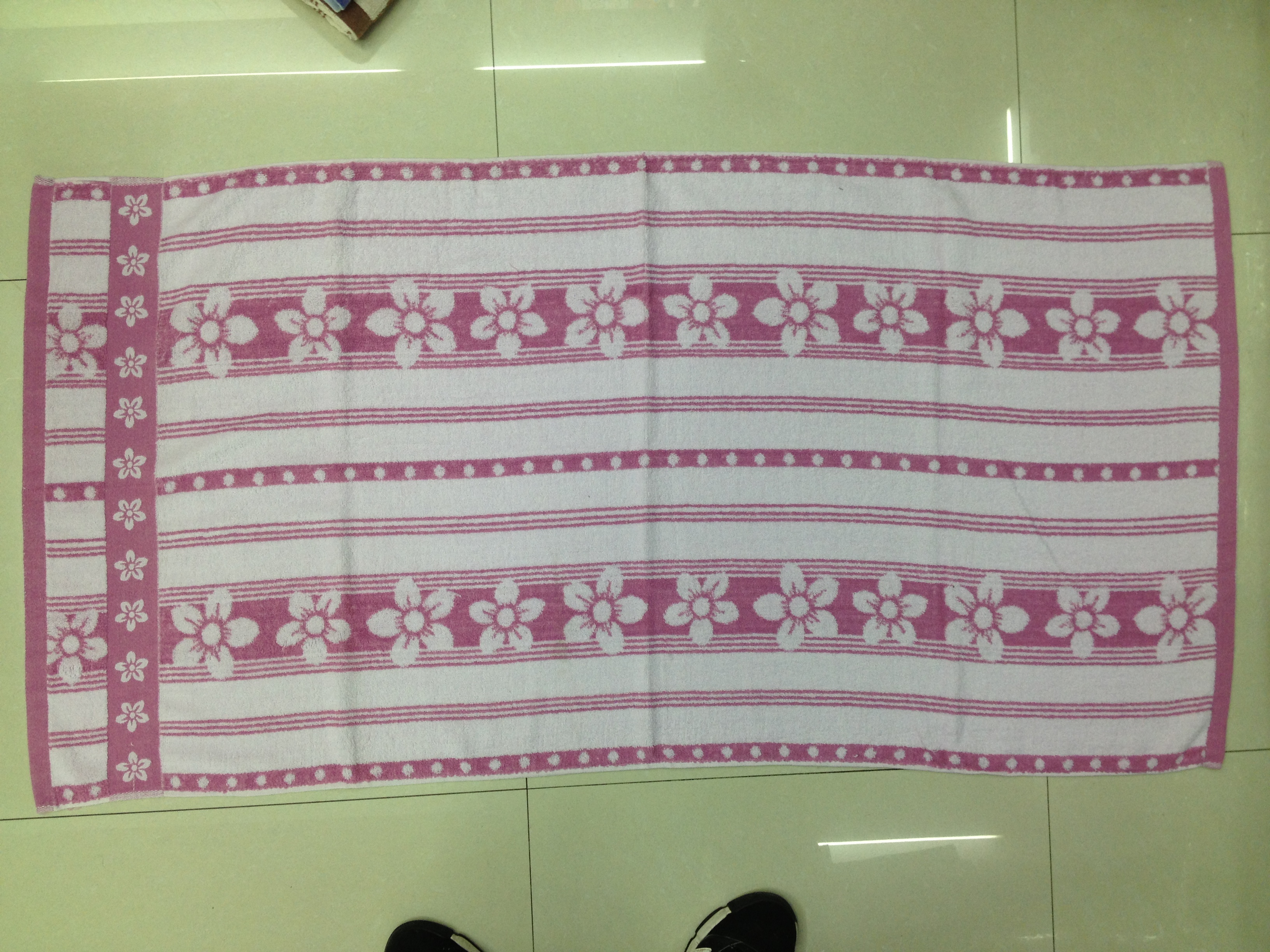 Flower towel manufacturer wholesale business towels, pure cotton thickened towels, coral fleece towels, face towels details Picture