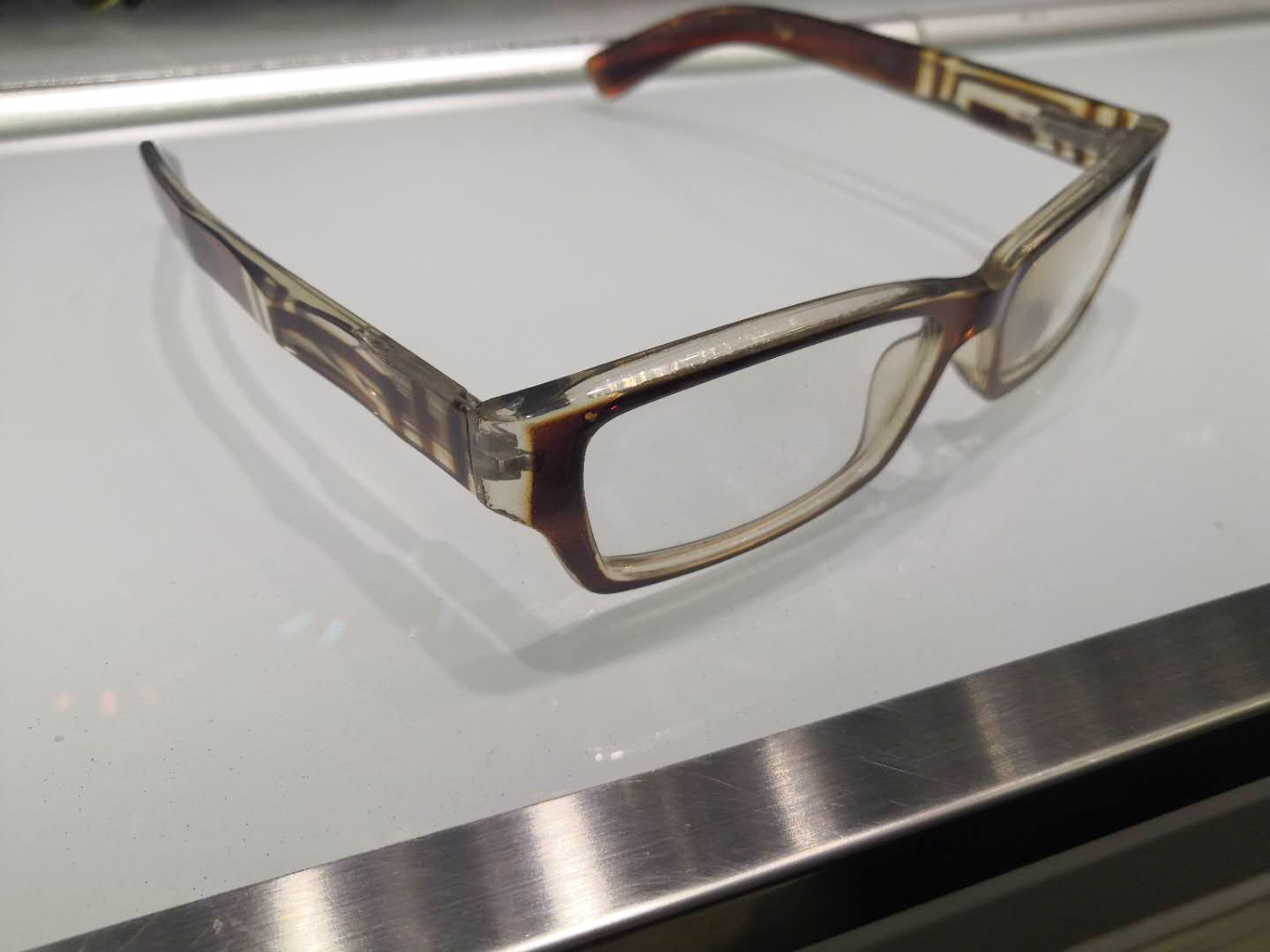 Square-framed reading glasses, hyperopia glasses, thick-framed comfortable glasses for the elderly, PC material 8893 details Picture