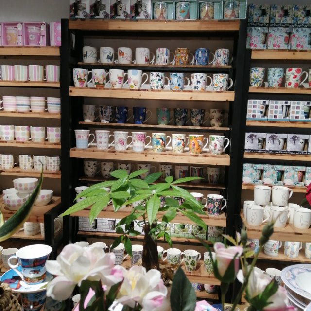 Risley Ceramics 1 describe pic - 2