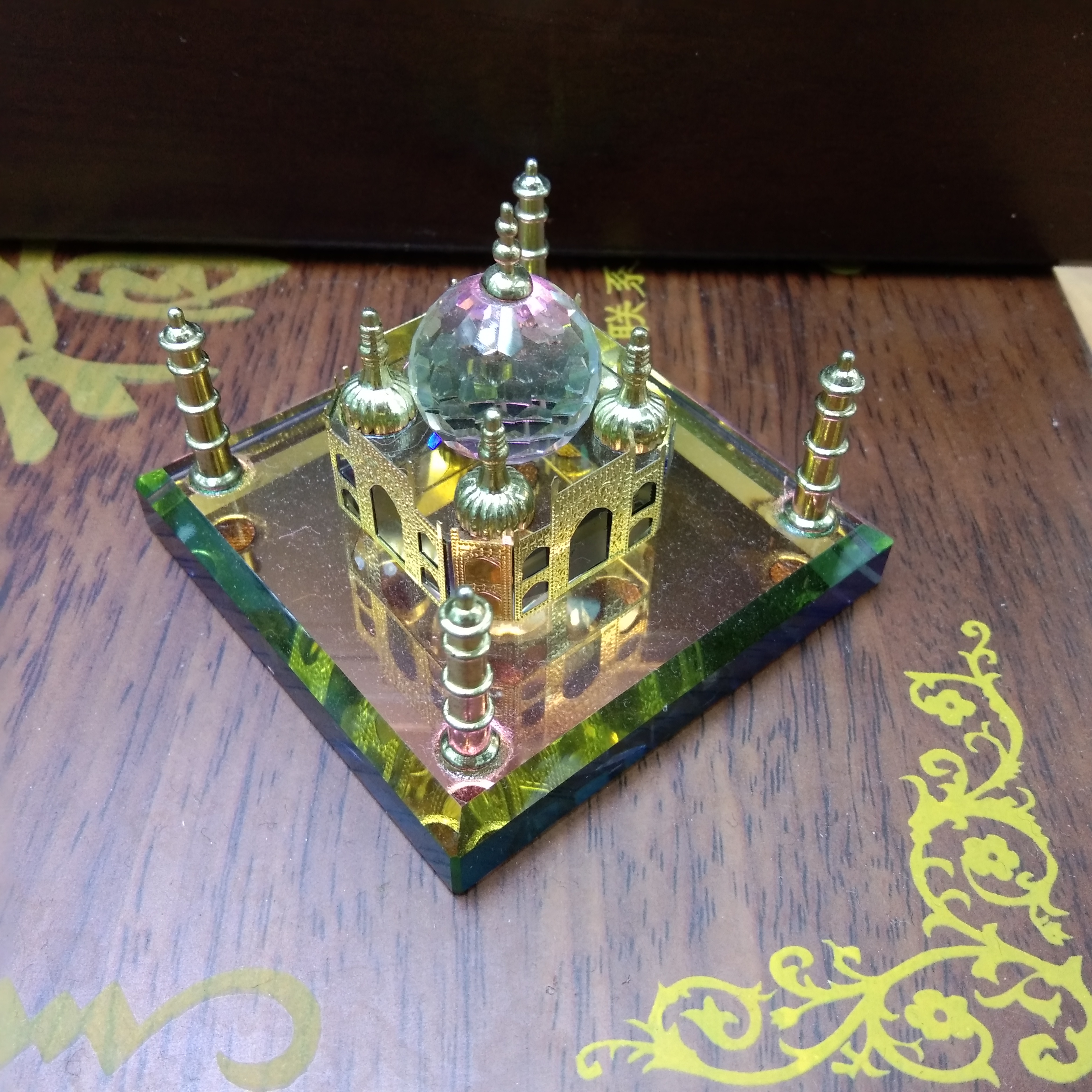 水晶工艺品透明房子塔摆件批发厂家直销细节图