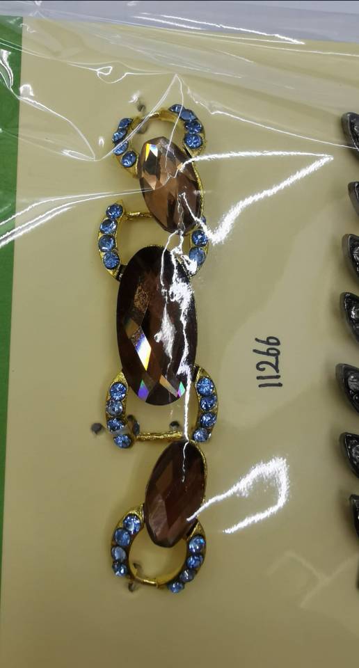11266# Brown Oval Rhinestone Blue Rhinestone Alloy Electroplated Buckle Decorative Buckle Shoe And Hat Buckle Clothing Accessories Specification drawing