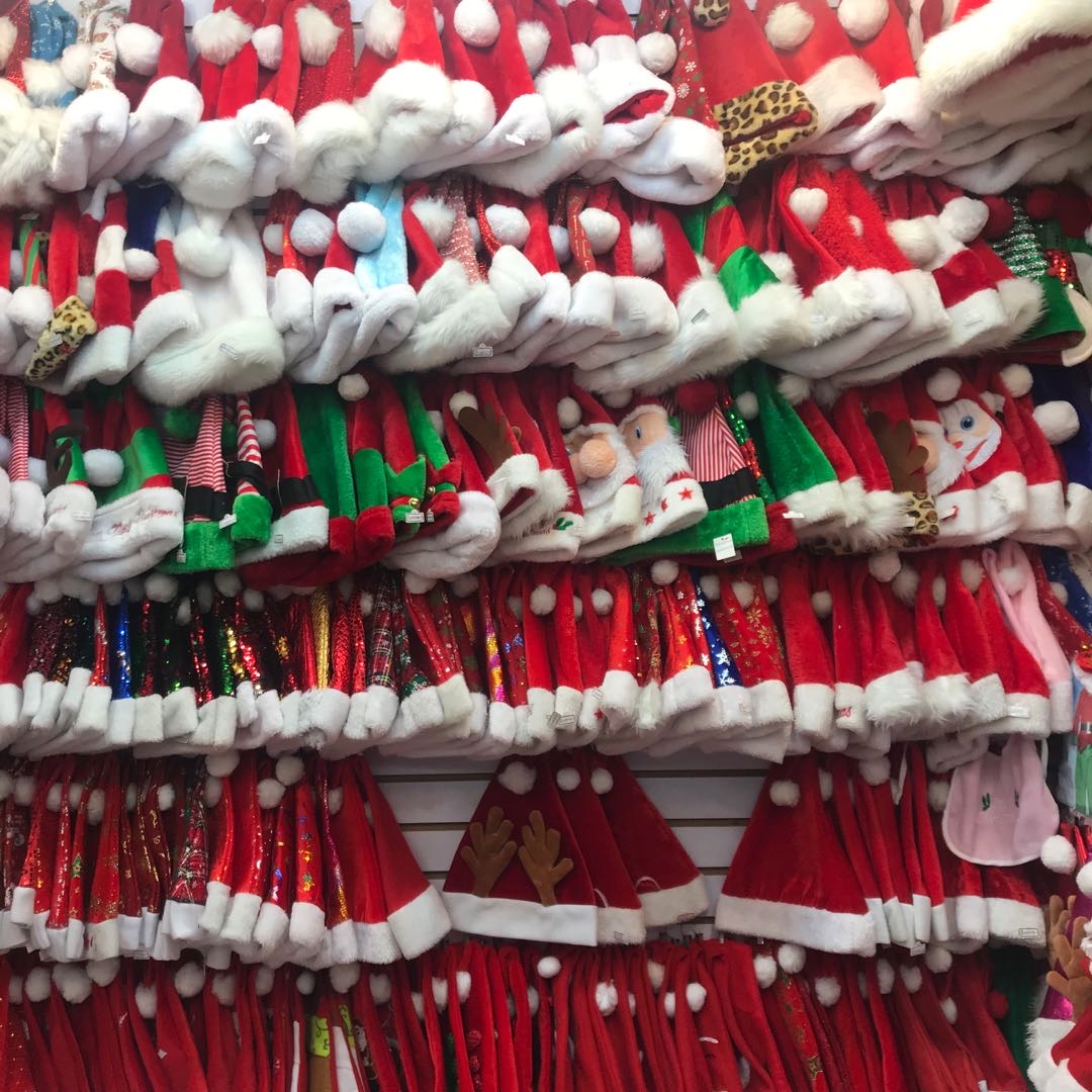 Yiwu Junhong Christmas Clothing and Gift Factory describe pic - 2