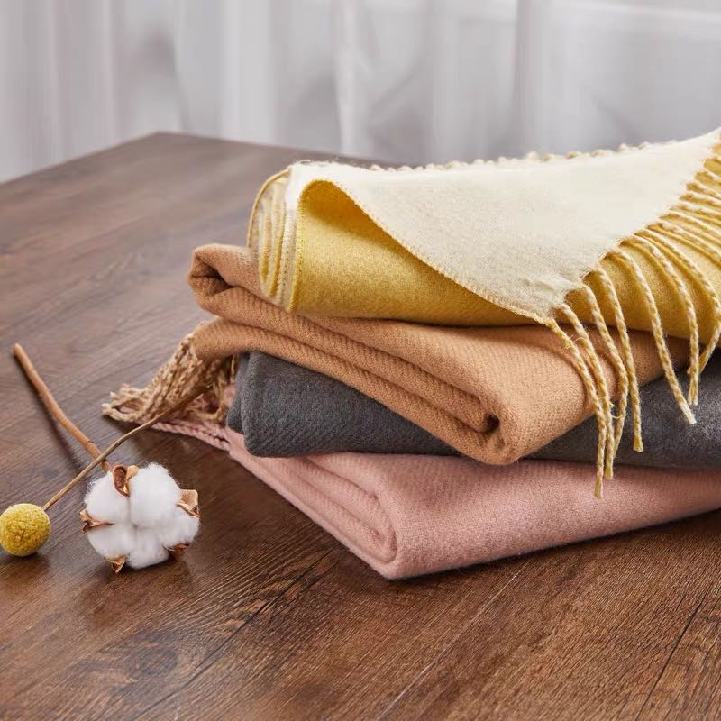 Soft, versatile, classic and high-end scarf, a long dual-purpose fashionable shawl for women in autumn and winter details Picture