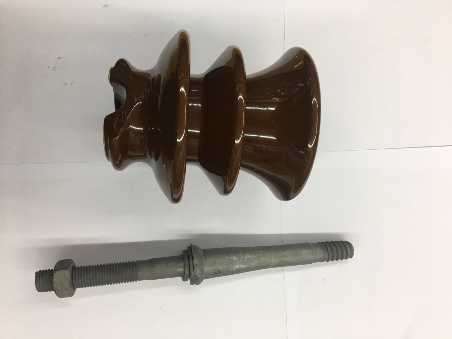 Ceramic insulator /SPINDEL /HOT thumbnail