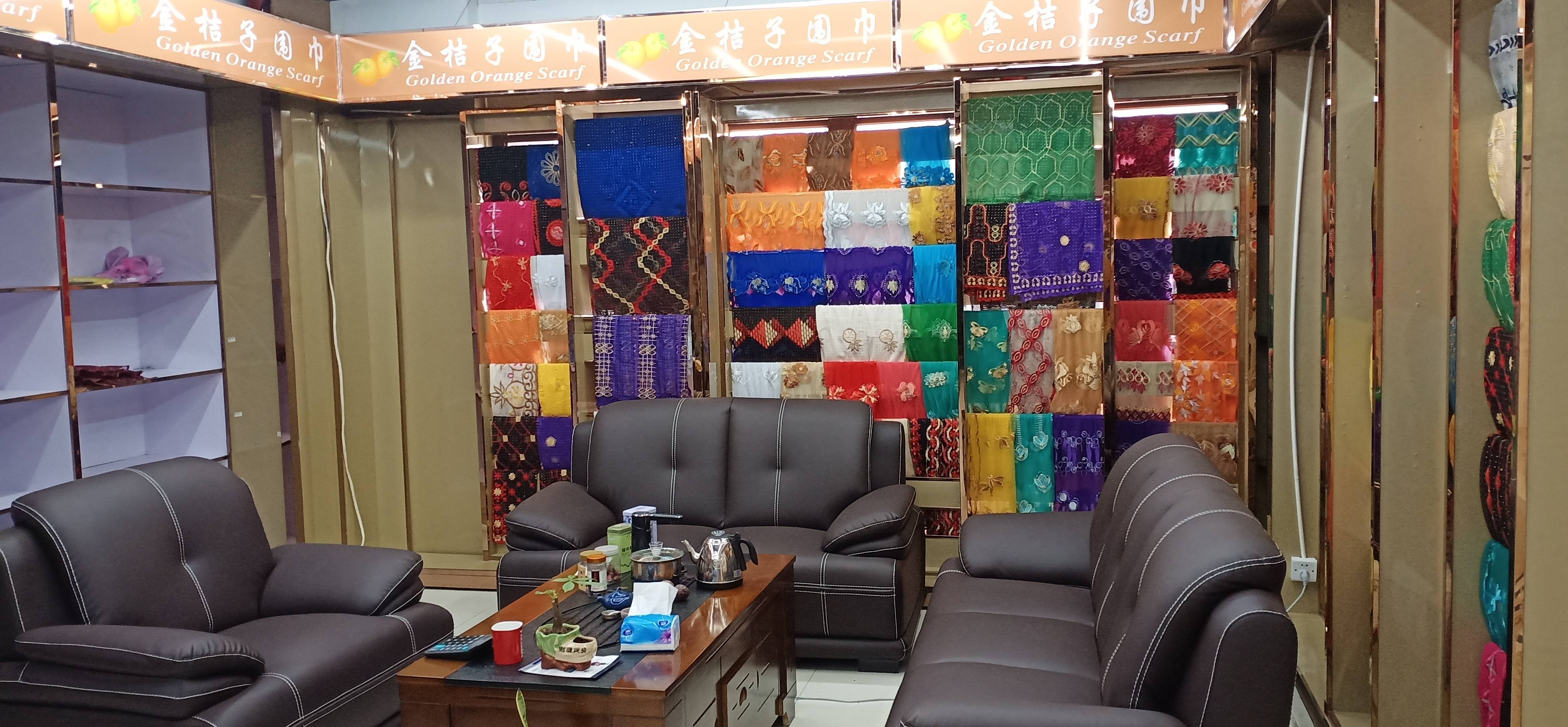 Golden orange scarf describe pic - 1