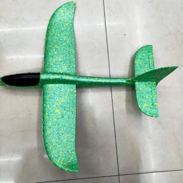 A 48cm foam aircraft thumbnail
