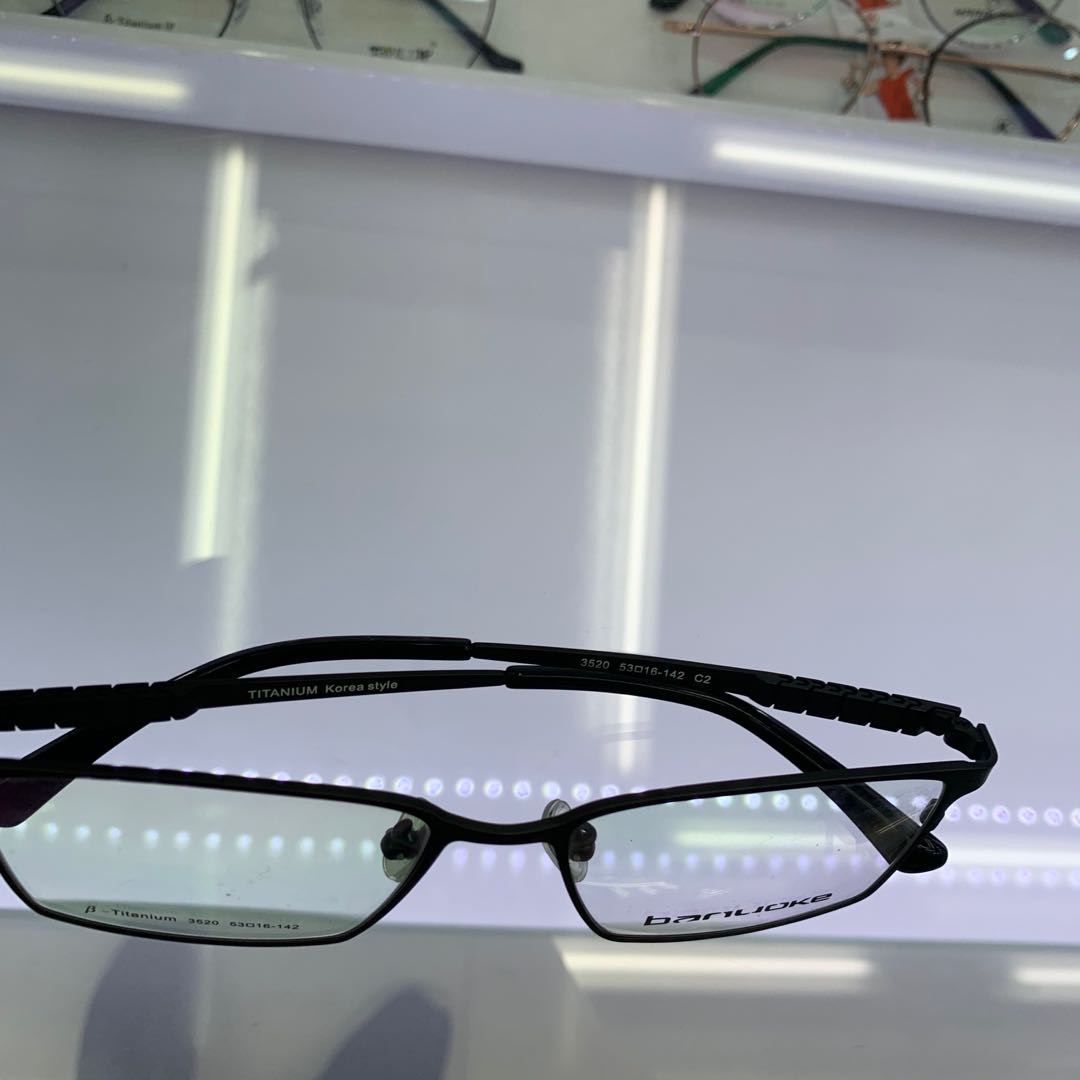 Gafas de miopía para estudiantes modelo plano estilo colegial details Picture