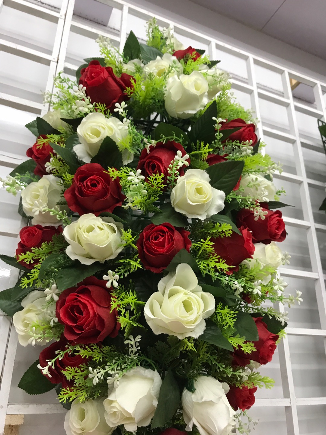 春满江南花艺批发43头双色相依蕾轮船